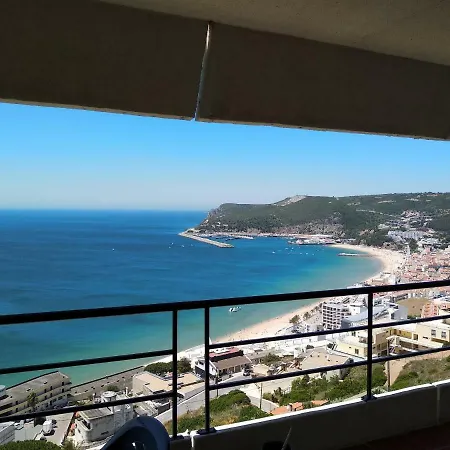 Edificio Panoramico - Falesia De Sesimbra