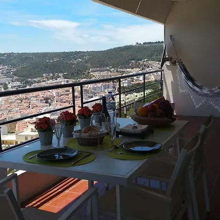 Edificio Panoramico - Falesia De * Sesimbra